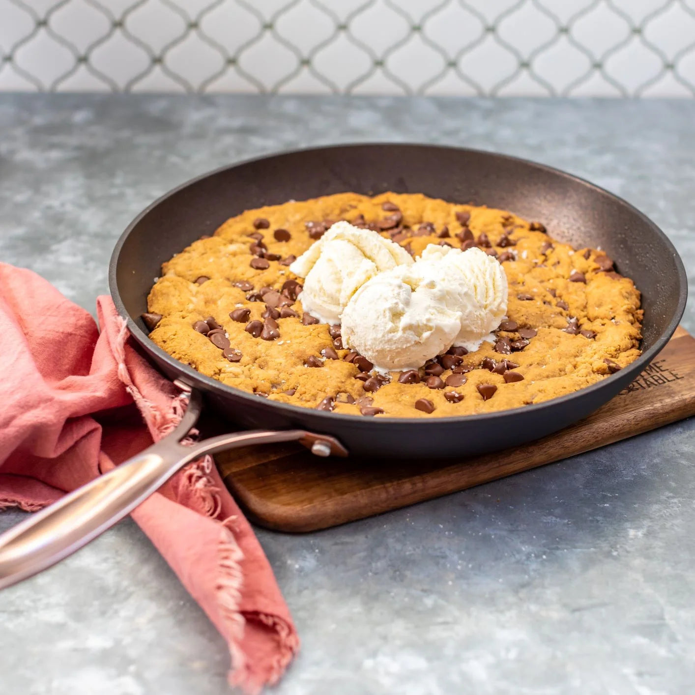 Elevate Your Cooking with the Thyme & Table 12-Piece Rose Gold Non-Stick Cookware Set - Signature Collection