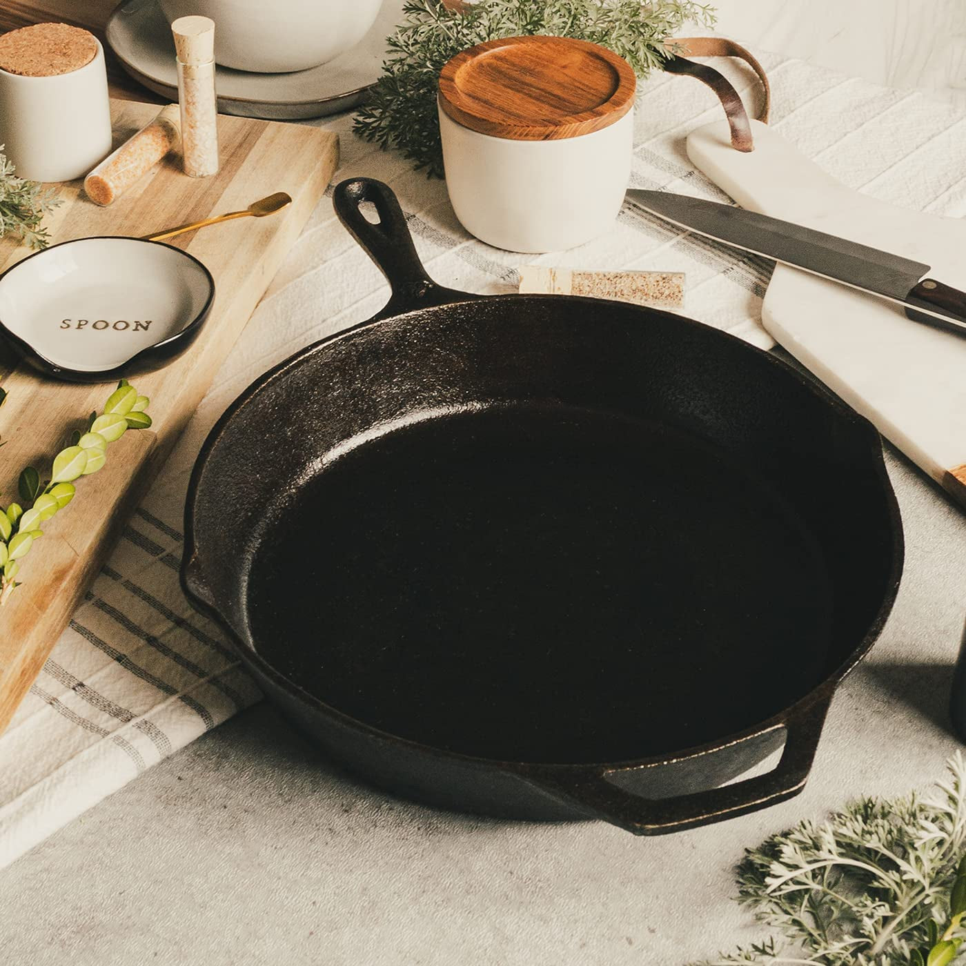 Elevate Your Cooking Experience with Our 12 Inch Pre-Seasoned Cast Iron Skillet - Perfect for All Your Culinary Adventures!