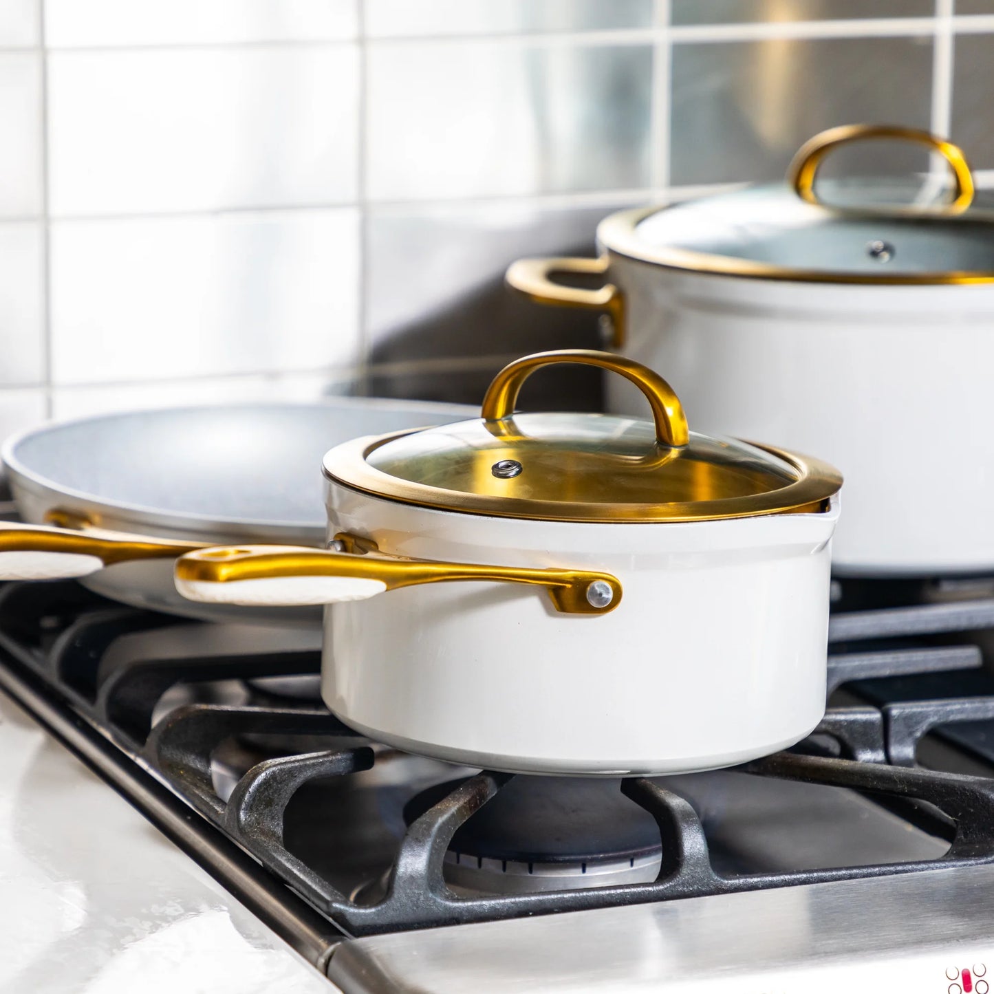 Elevate Your Cooking with the 12-Piece Non-Stick Supreme Cookware Set in Cream - Perfect Pots and Pans for Every Culinary Adventure!