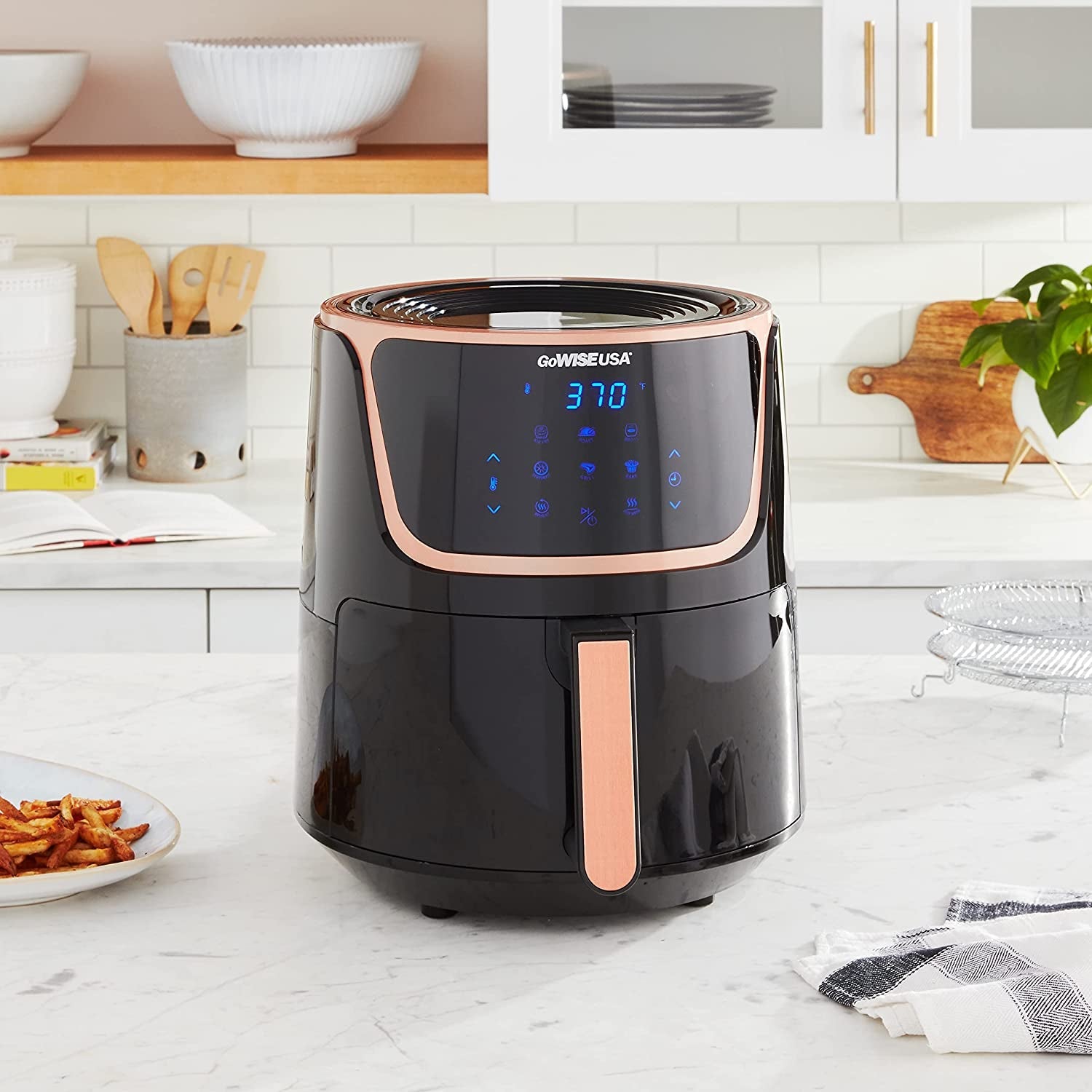 Experience Culinary Freedom with the GoWISE USA 7 - Quart Electric Air Fryer – Multifunctional Cooking Made Easy with 8 Presets and Dehydrator! - Love Notes from the Kitchen
